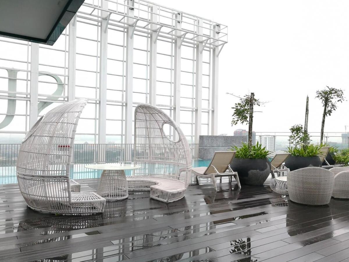 Cozy & High Floor Suite In Suasana Jb 15, Views Johor Bahru Exterior foto