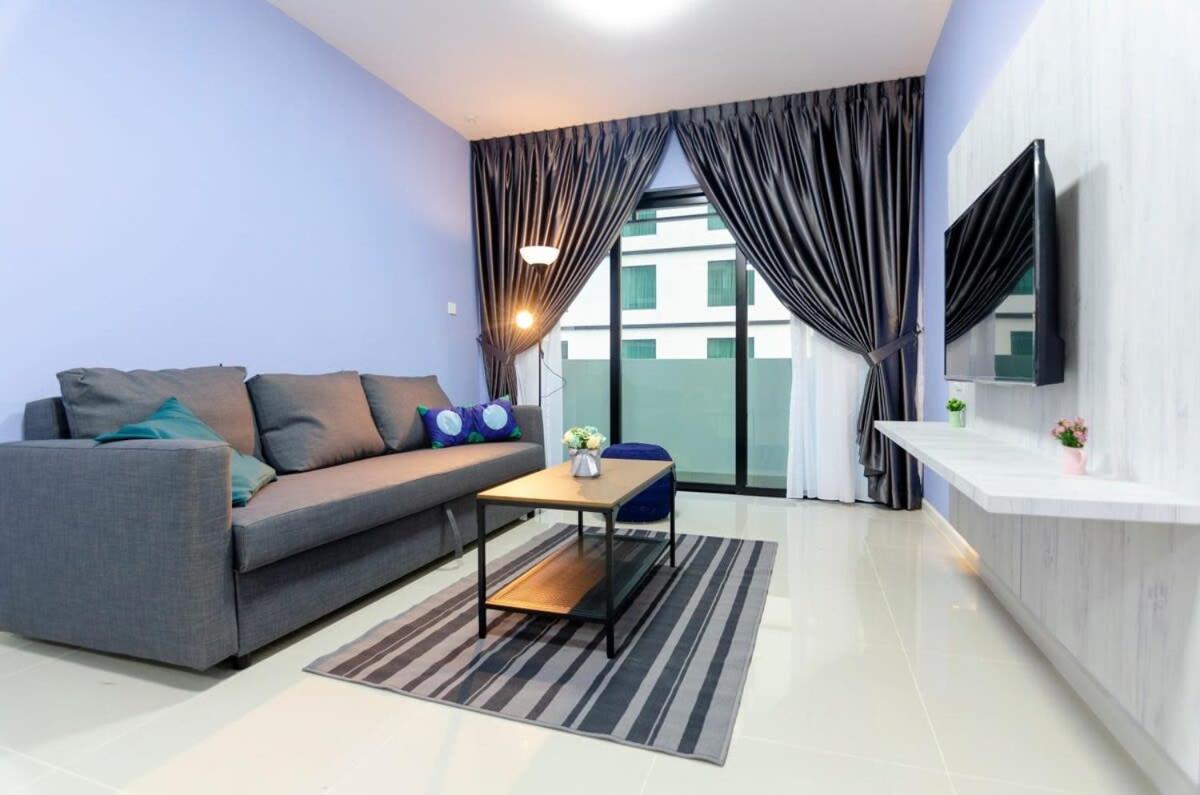Cozy & High Floor Suite In Suasana Jb 15, Views Johor Bahru Exterior foto